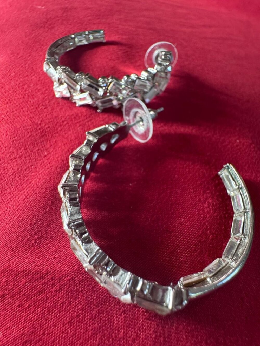 Kenneth Jay Lane Crystal Hoop Earrings Rhodium Silver Tone Statement Hoops - Picture 3 of 3
